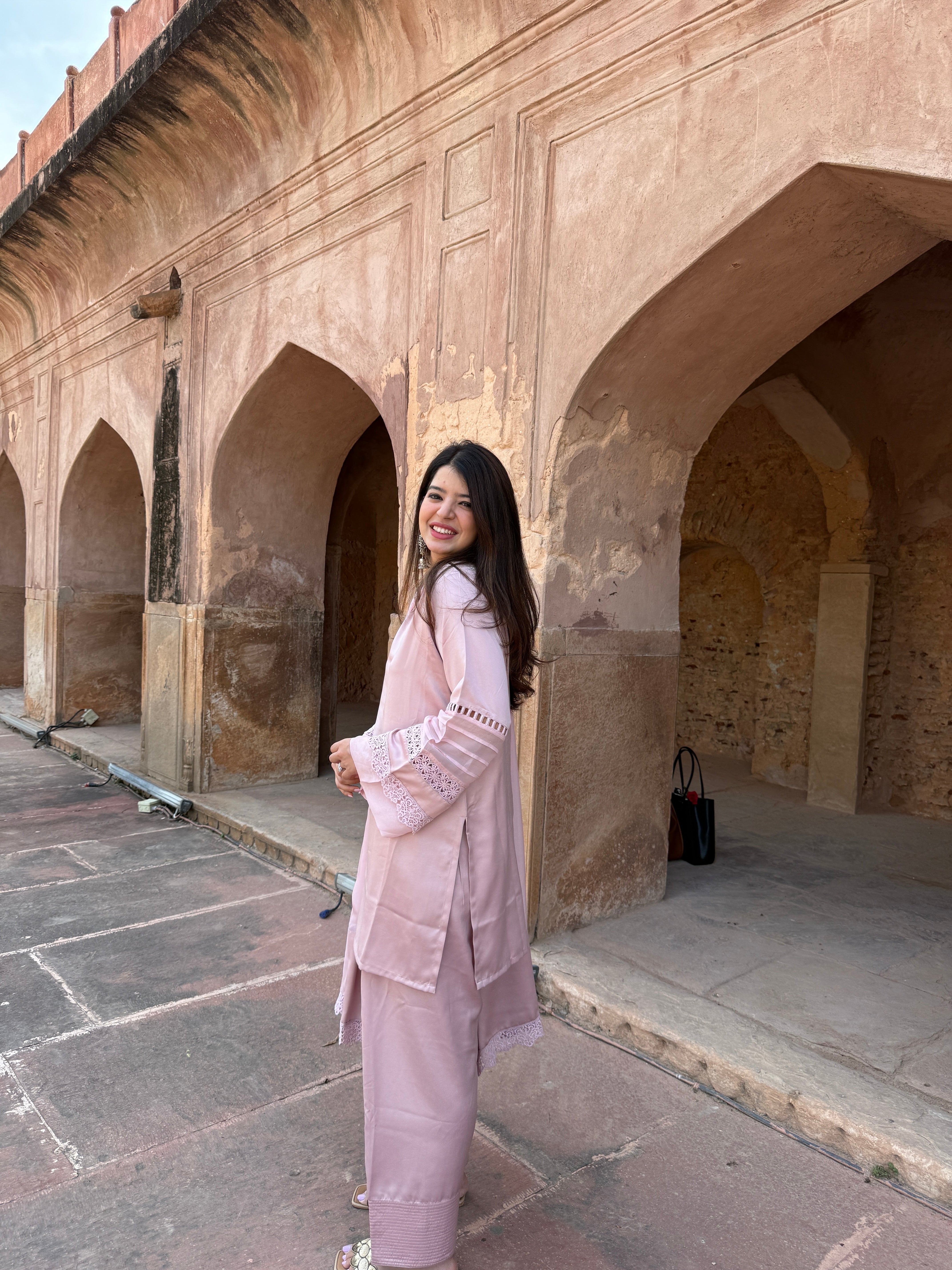 Mahira Rose Pink Farshi Suit Set