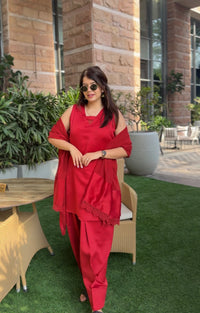 Mahira Red Farshi Suit Set