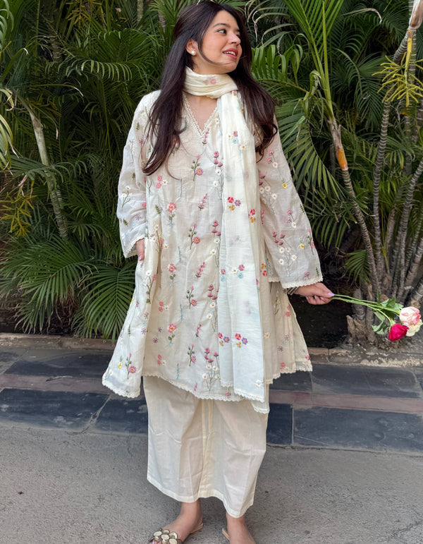 Rida White Floral Embroidered Suit Set