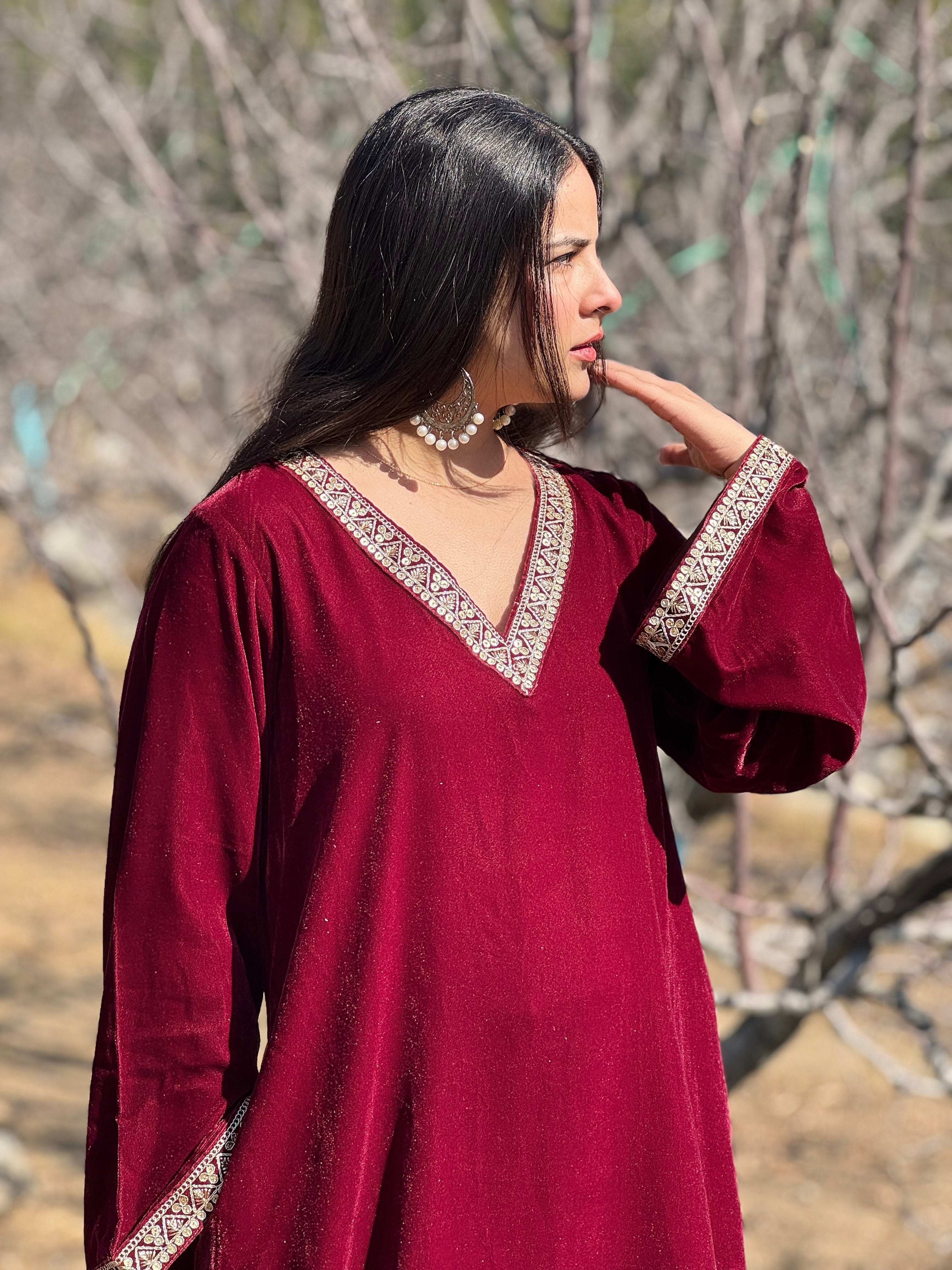 Firdaus Maroon Velvet Set